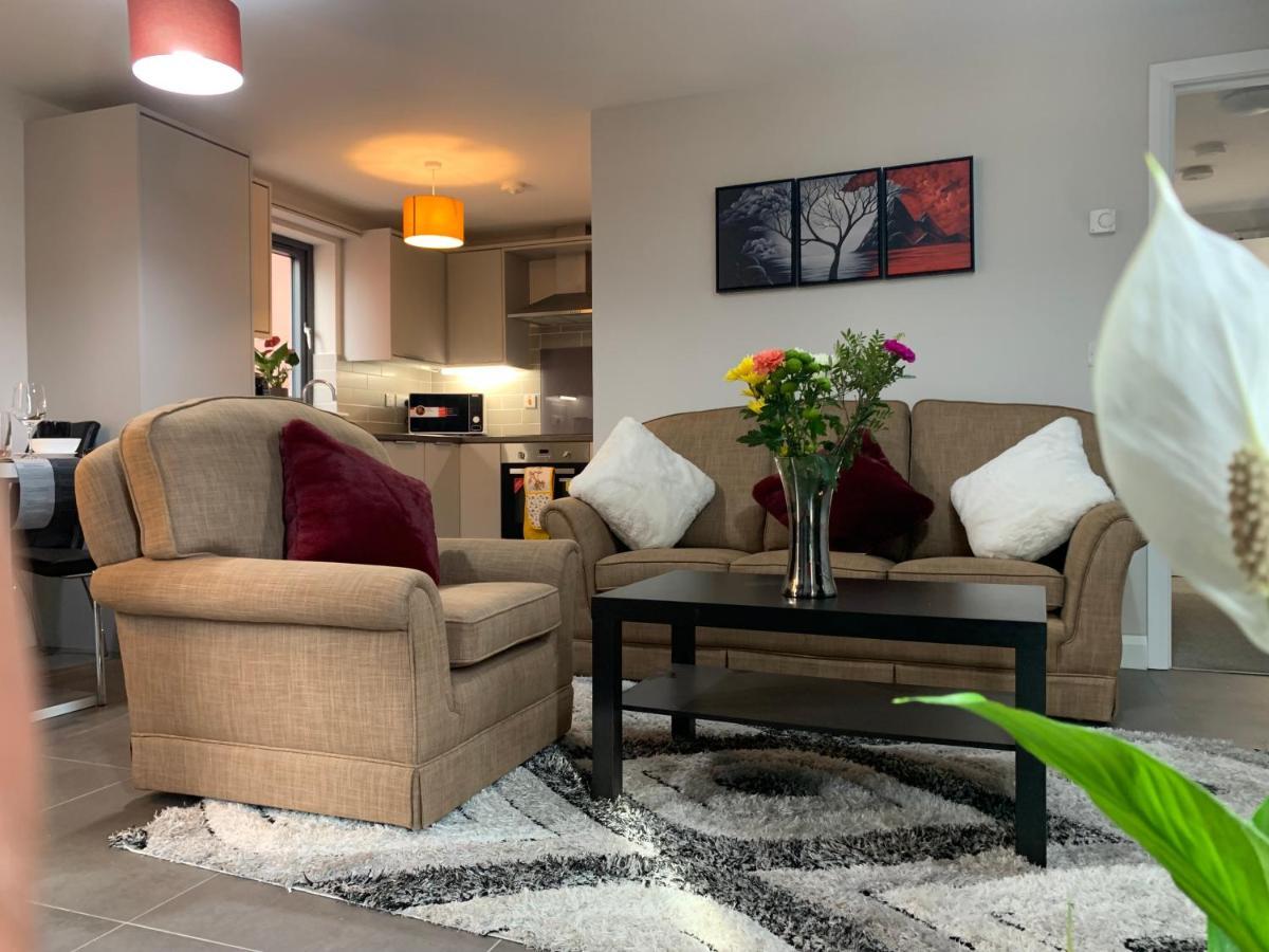 Aqua Dreams - Serviced Luxury Modern Belfast City Centre 2 Bed Apartment Luaran gambar