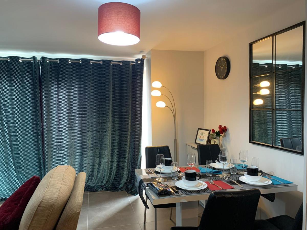 Aqua Dreams - Serviced Luxury Modern Belfast City Centre 2 Bed Apartment Luaran gambar