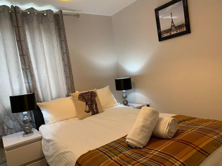 Aqua Dreams - Serviced Luxury Modern Belfast City Centre 2 Bed Apartment Luaran gambar