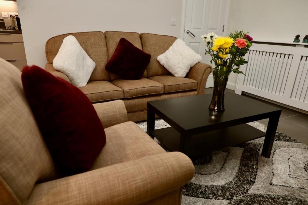 Aqua Dreams - Serviced Luxury Modern Belfast City Centre 2 Bed Apartment Luaran gambar